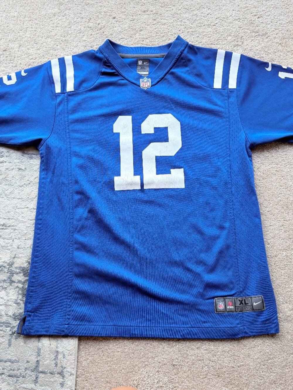 Nike NFL Indianapolis Colts Andrew Luck #12 Youth Jersey - Size XL